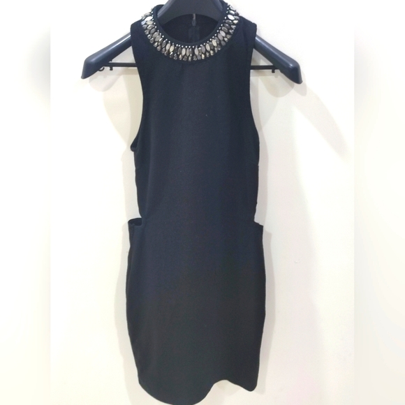 Dresses & Skirts - Party black dress